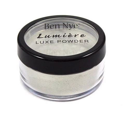 Lumière Luxe Powder .